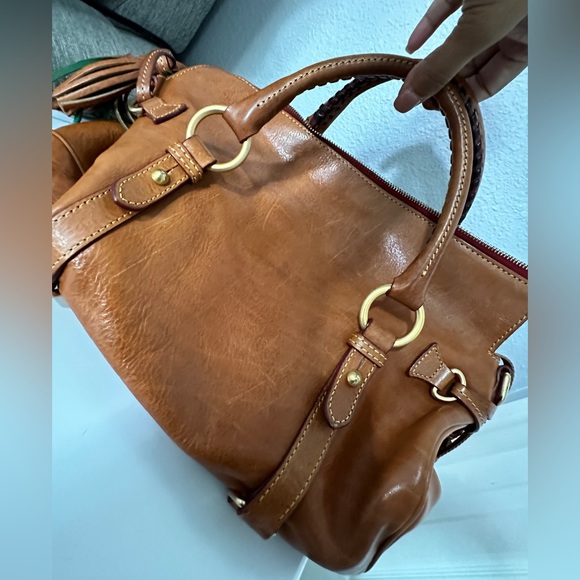 Dooney and Bourke leather satchel - Picture 4 of 7